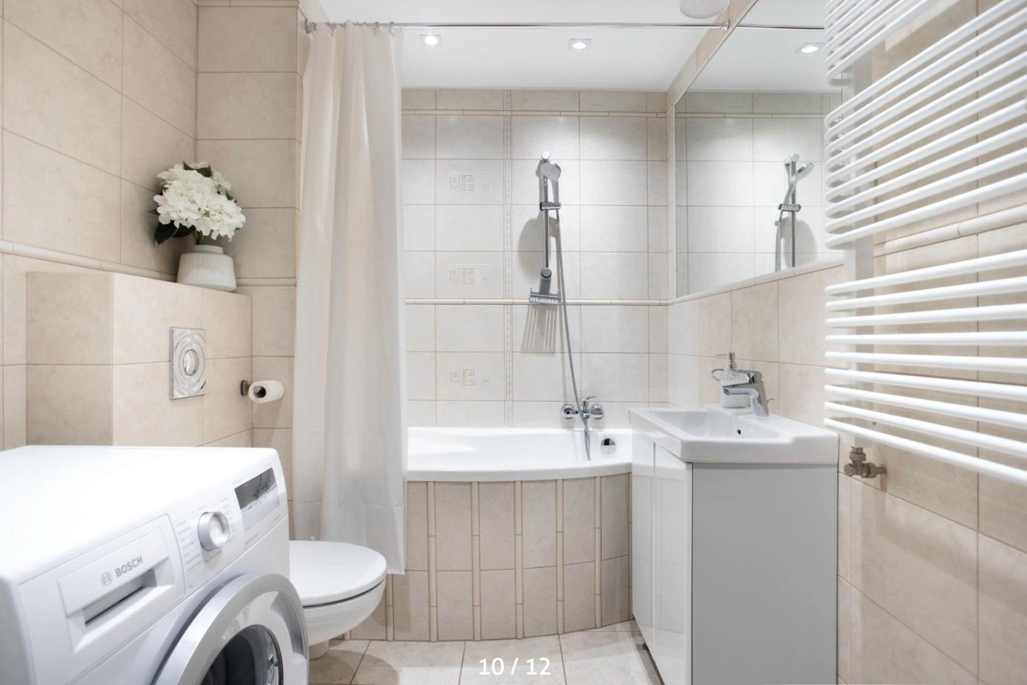 Apartamento Spacious Quiet Apt Close To The Belvedere Palace Varsovia Exterior foto