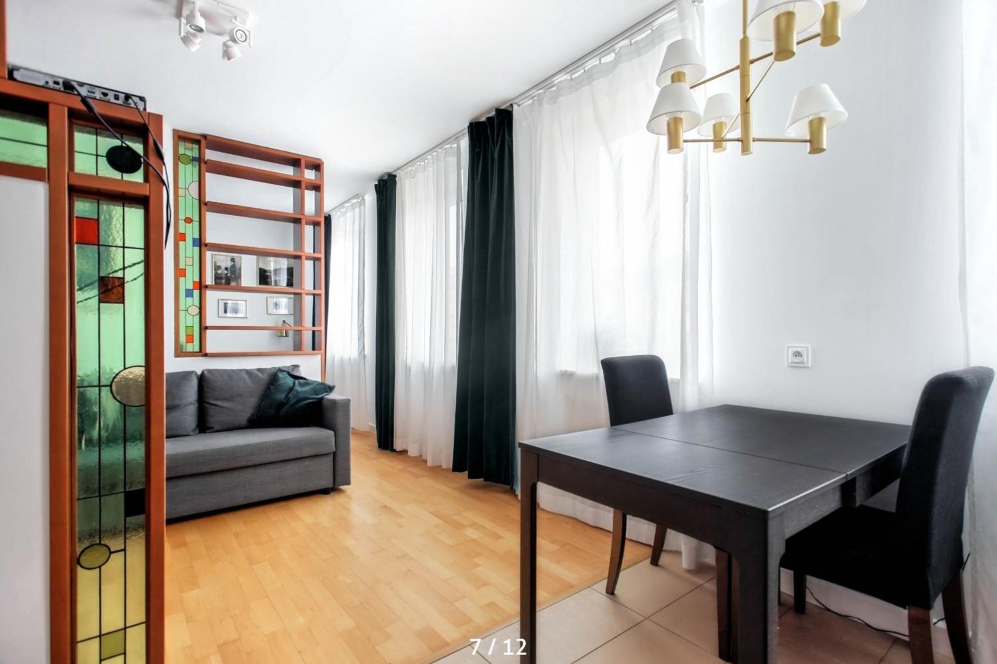 Apartamento Spacious Quiet Apt Close To The Belvedere Palace Varsovia Exterior foto
